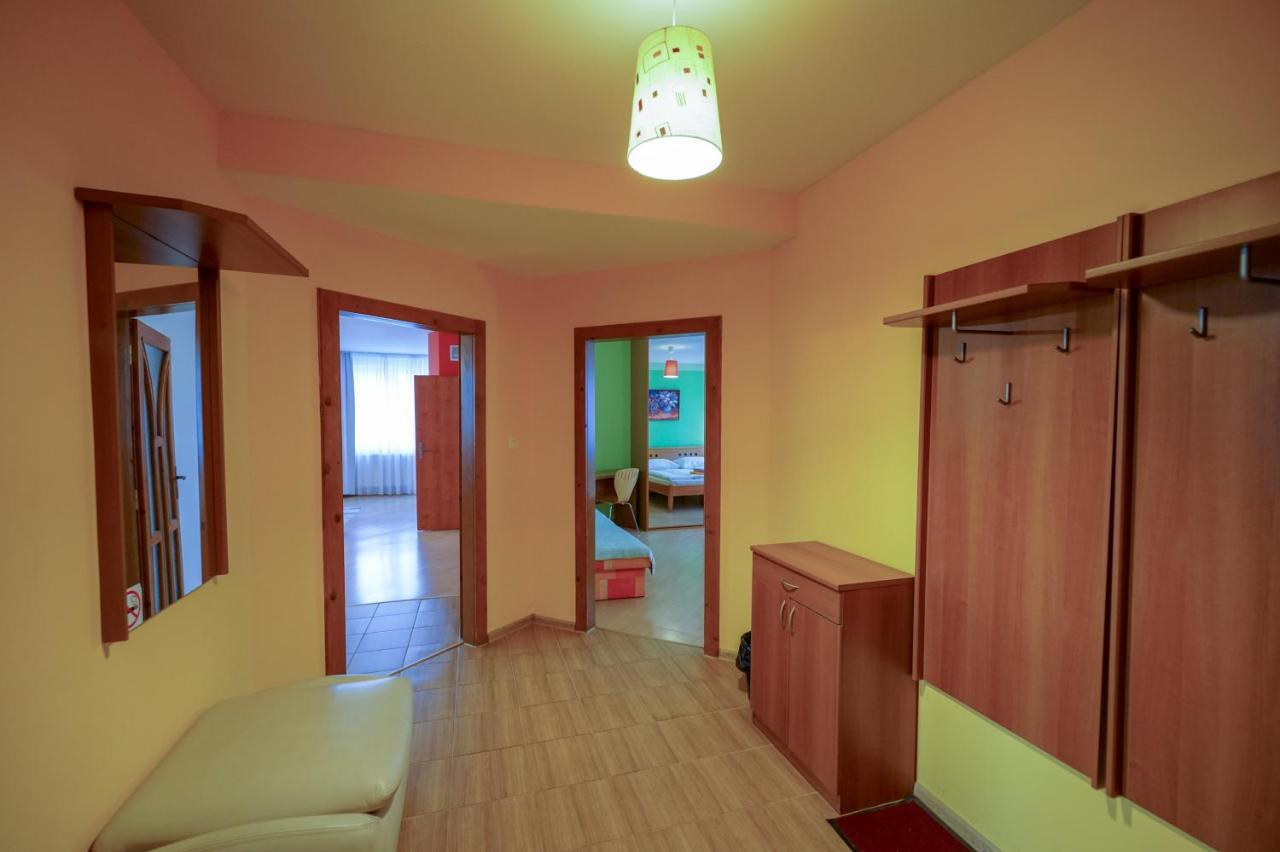 Penzion Fantazia Poprad - Self Check-In Экстерьер фото